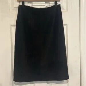 Elegant Black Women's Skirt